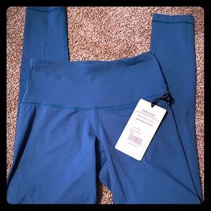 Yogalicious Teal yoga pants. NWT!